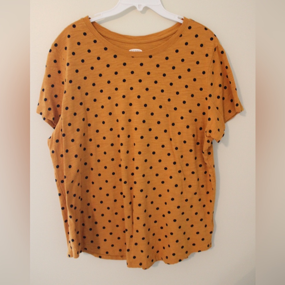 Old Navy Everyday Yellow with Black Polka Dots Cotton Tee Size XL